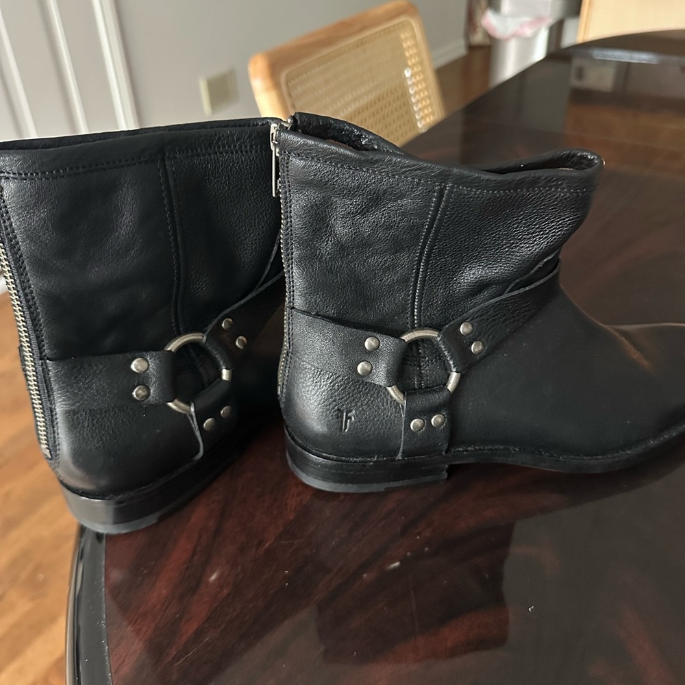 Black Frye Veronica Harness Low Boot